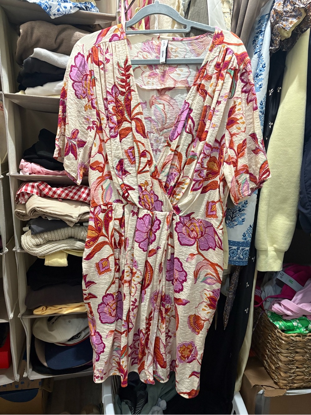 Mango Floral Pink Cream Lightweight Top
